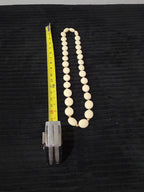 Vintage Cream Lucite Bead Necklace Graduated Flat Oval Disc Chain 32" No Clasp
