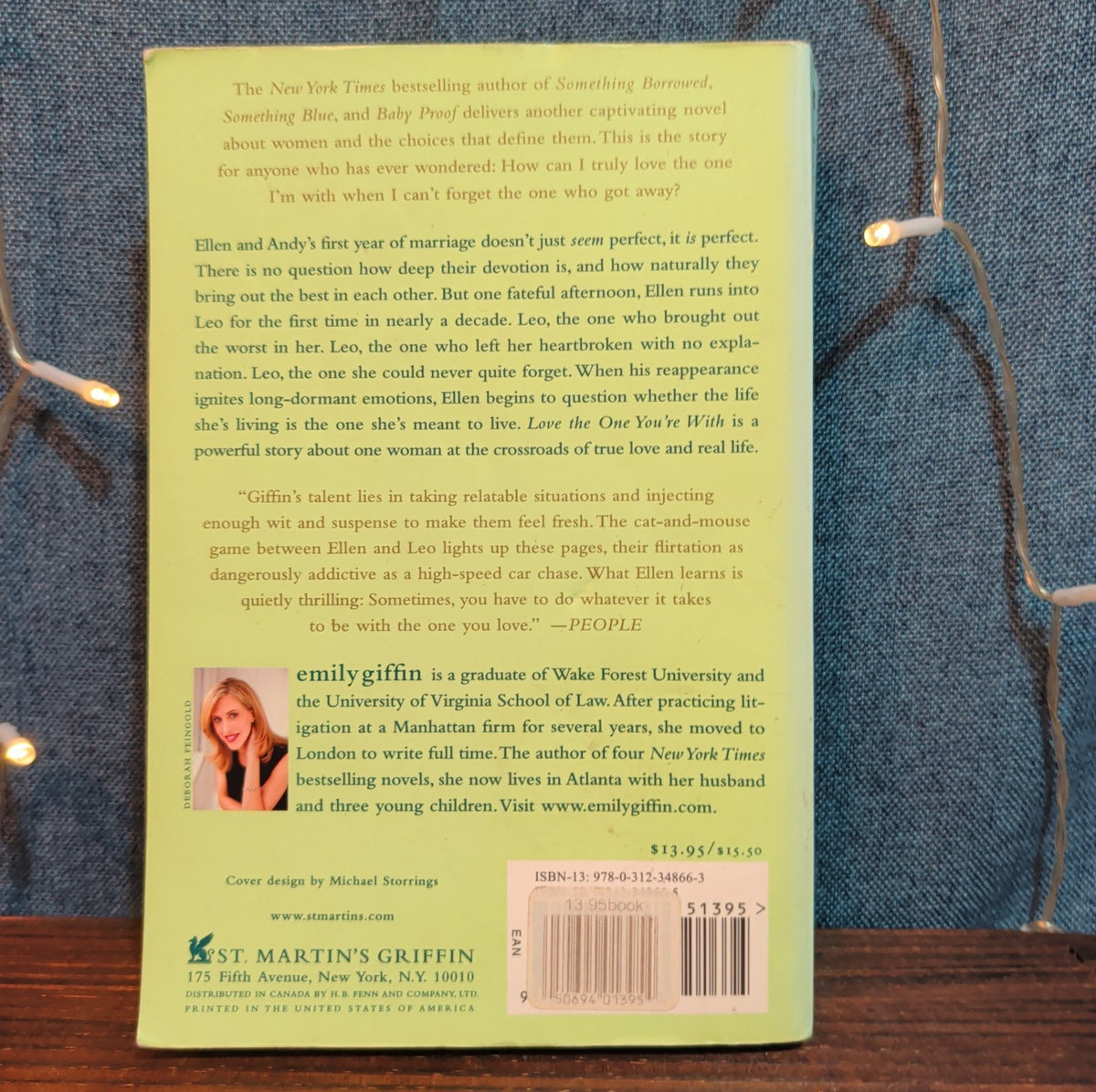 Emily Giffin Love The One Youre With Paperback