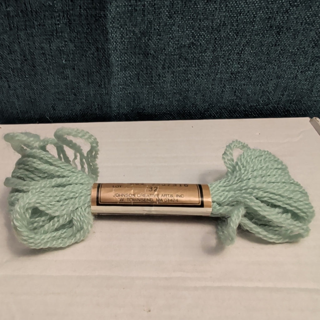 Paternayan Persian Needlepoint Wool Yarn Lot 7 Hanks 100% Virgin 3 Ply VINTAGE