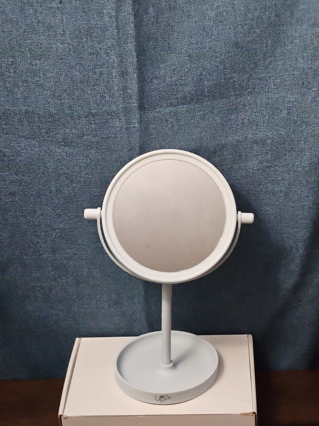 LED Tabletop Vanity Mirror 8.5" Round Makeup Mirror Jewelry Tray Base | Tested