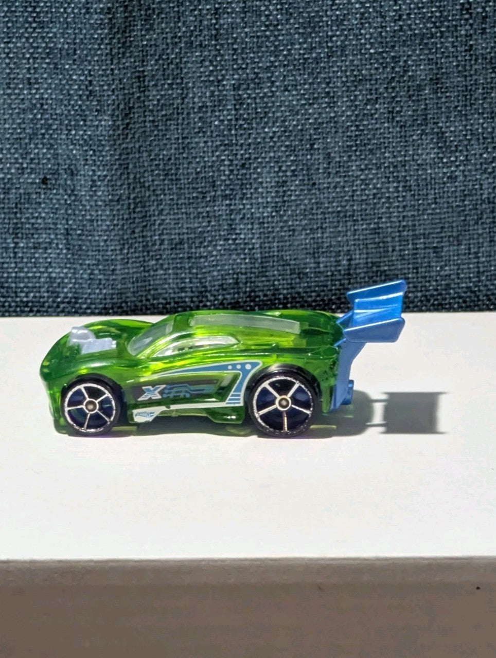 Hot Wheels Paradigm Shift | 2016 X-Raycers 5-Pack | Translucent Green | Loose