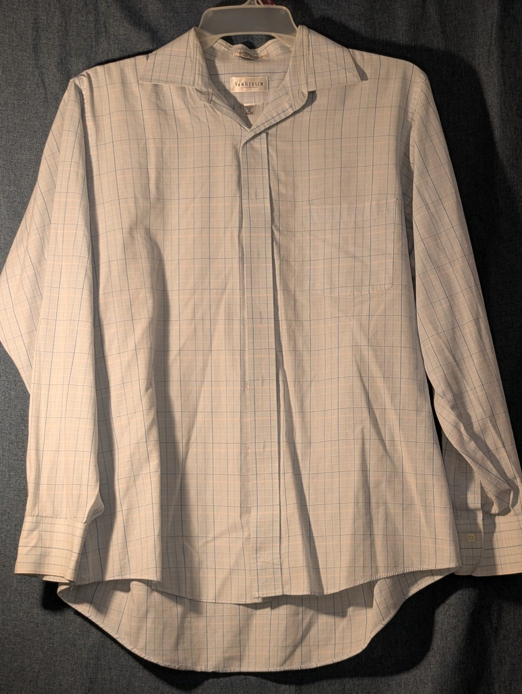 Van Heusen Wrinkle Free Broadcloth Dress Shirt Men's 16 (34/35) Light Blue Plaid