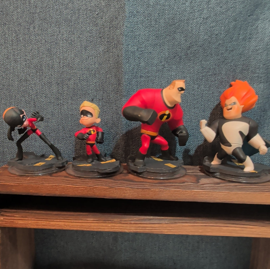 Disney Infinity 1.0 Incredibles 4 Figure Lot Syndrome Dash PVC Loose