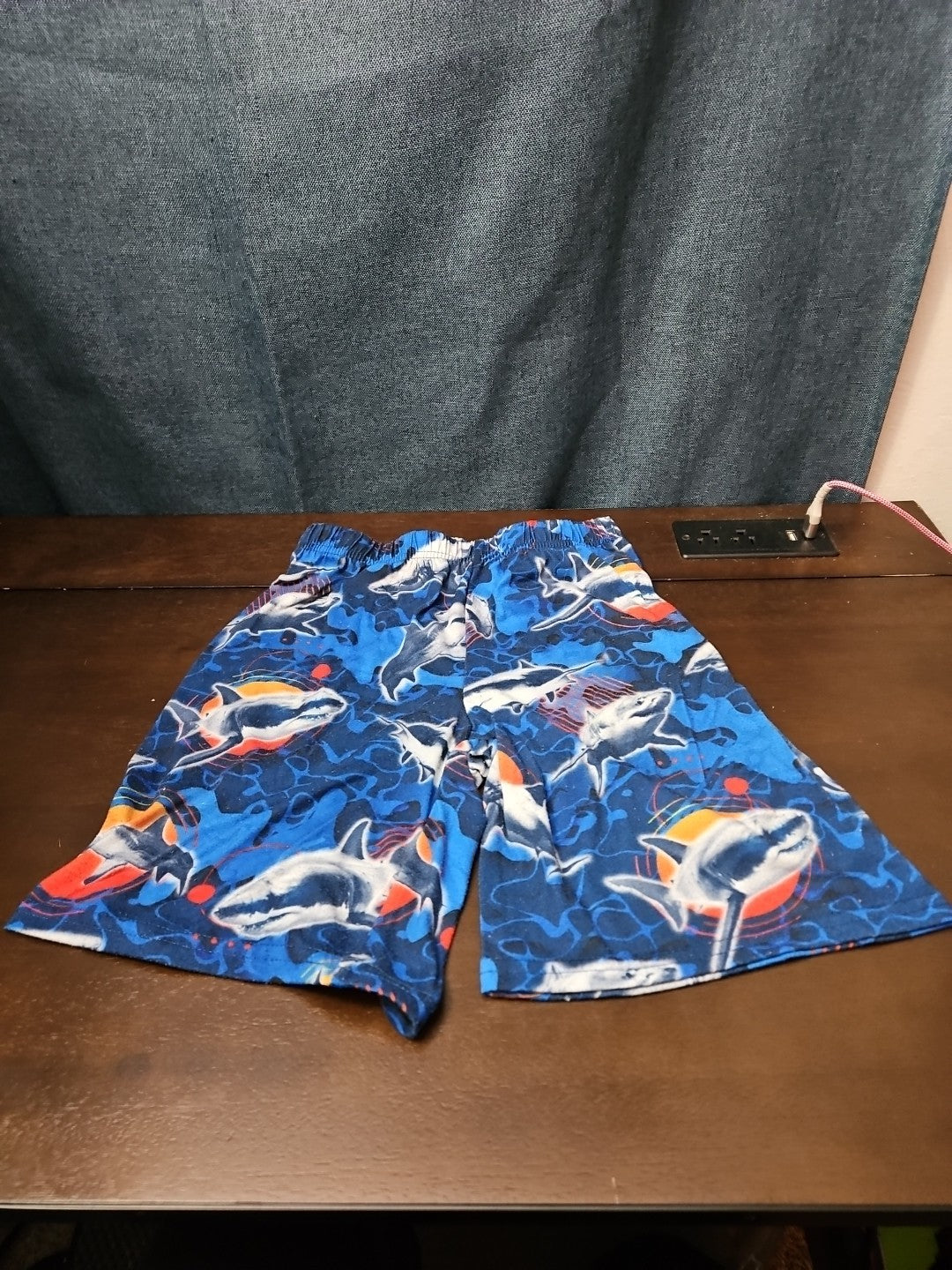 The Children's Place Boys Shark Sleep Shorts Size 7/8 Medium Blue Ocean Pajamas
