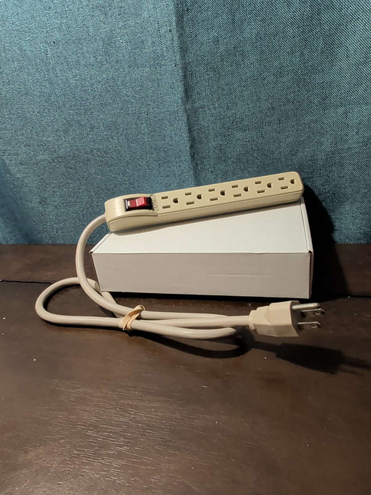 6-Outlet Power Strip Surge Protector 4 Ft Cord 15A Circuit Breaker Switch White
