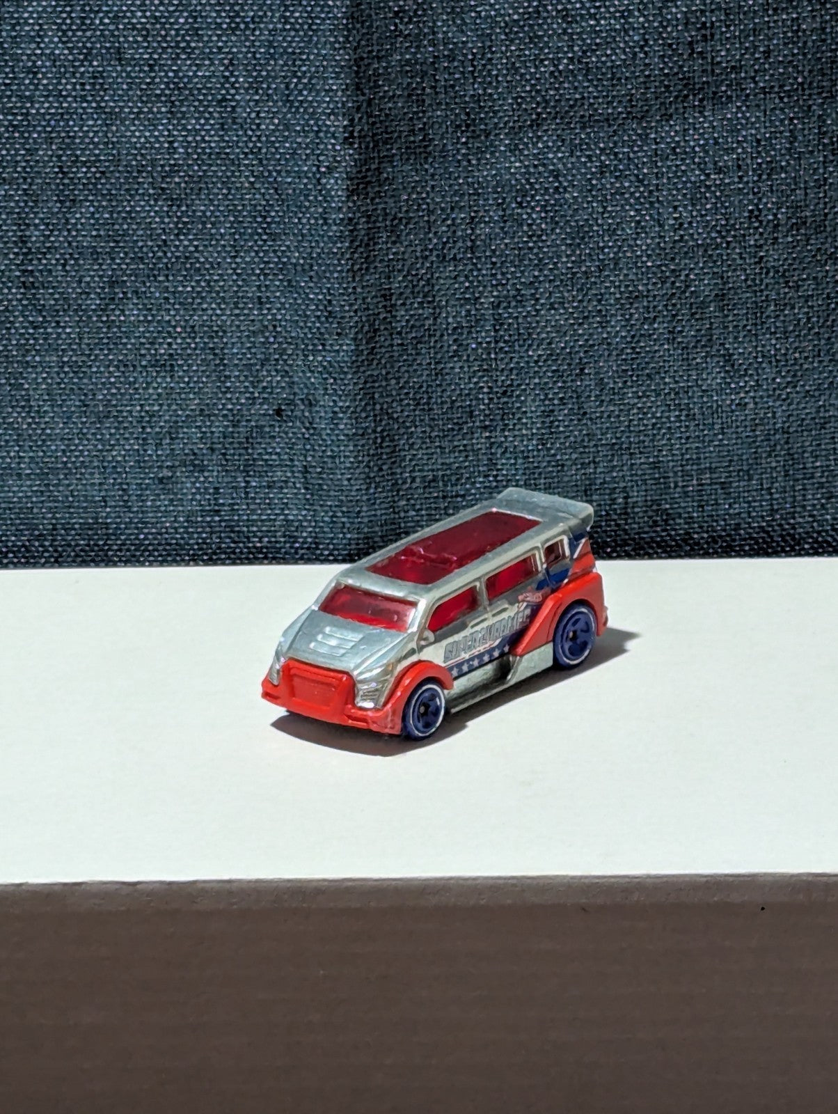 Hot Wheels Speed Box (2012) | Red White & Blue "Super Chromes" |Diecast Van