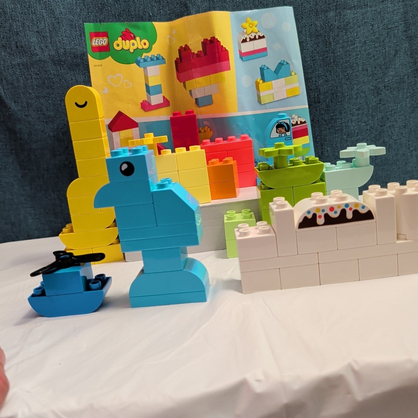 LEGO DUPLO 10909 Heart Box 80 Pieces Toddler Building Toy 2020 Retired Complete