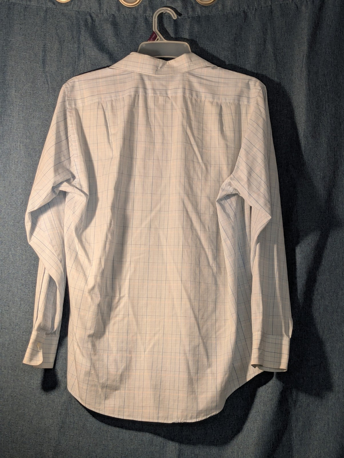 Van Heusen Wrinkle Free Broadcloth Dress Shirt Men's 16 (34/35) Light Blue Plaid