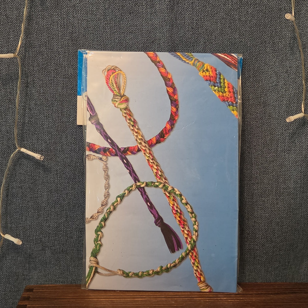 Creatology Friendship Bracelet Kit 15Pc Floss Hemp Wheel Y2K Craft