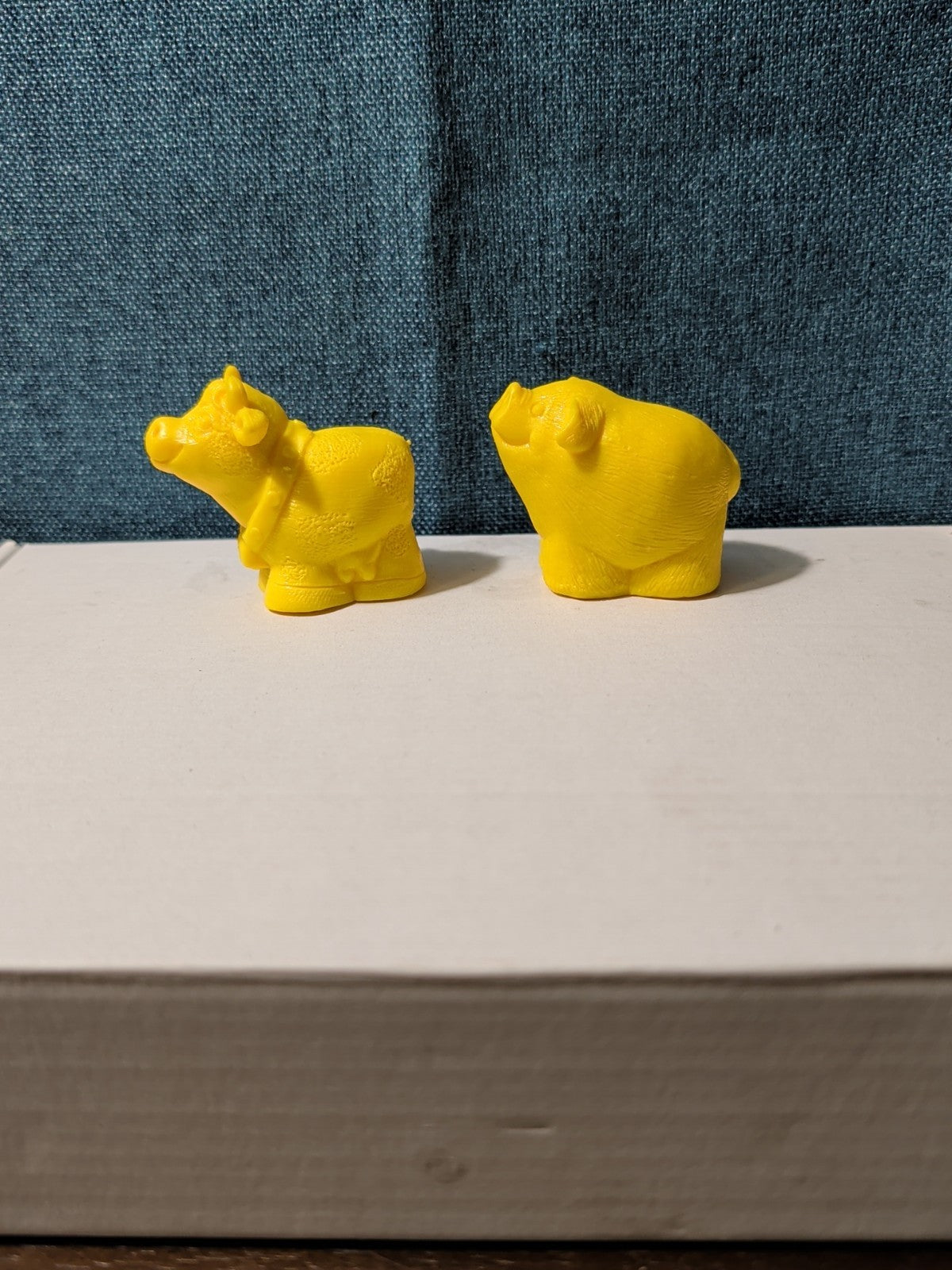 Learning Resources Friendly Farm Animal Counters | Set of 7 Rubber Figures