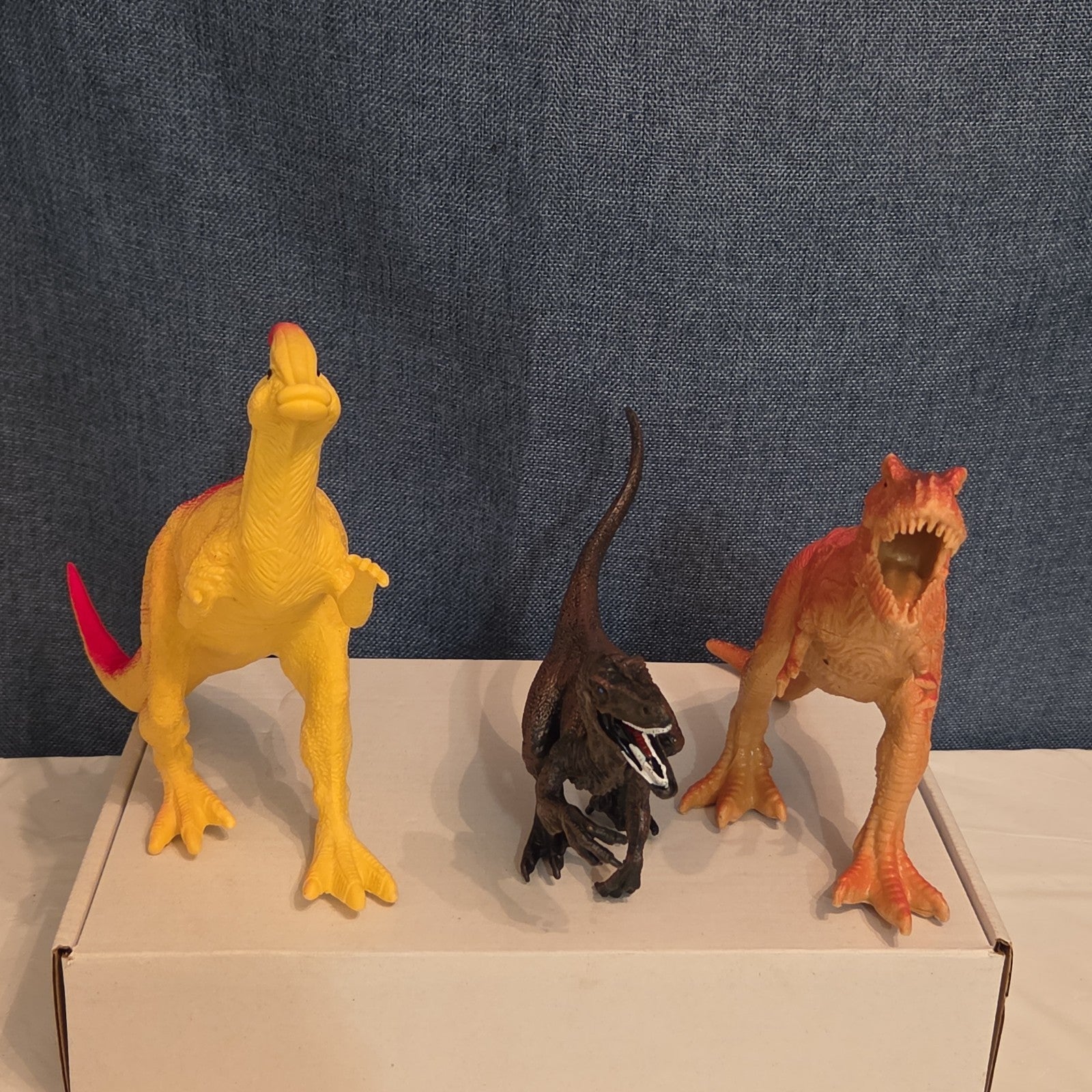 Dinosaur Toy Figures Lot of 6 T-Rex Triceratops Stegosaurus