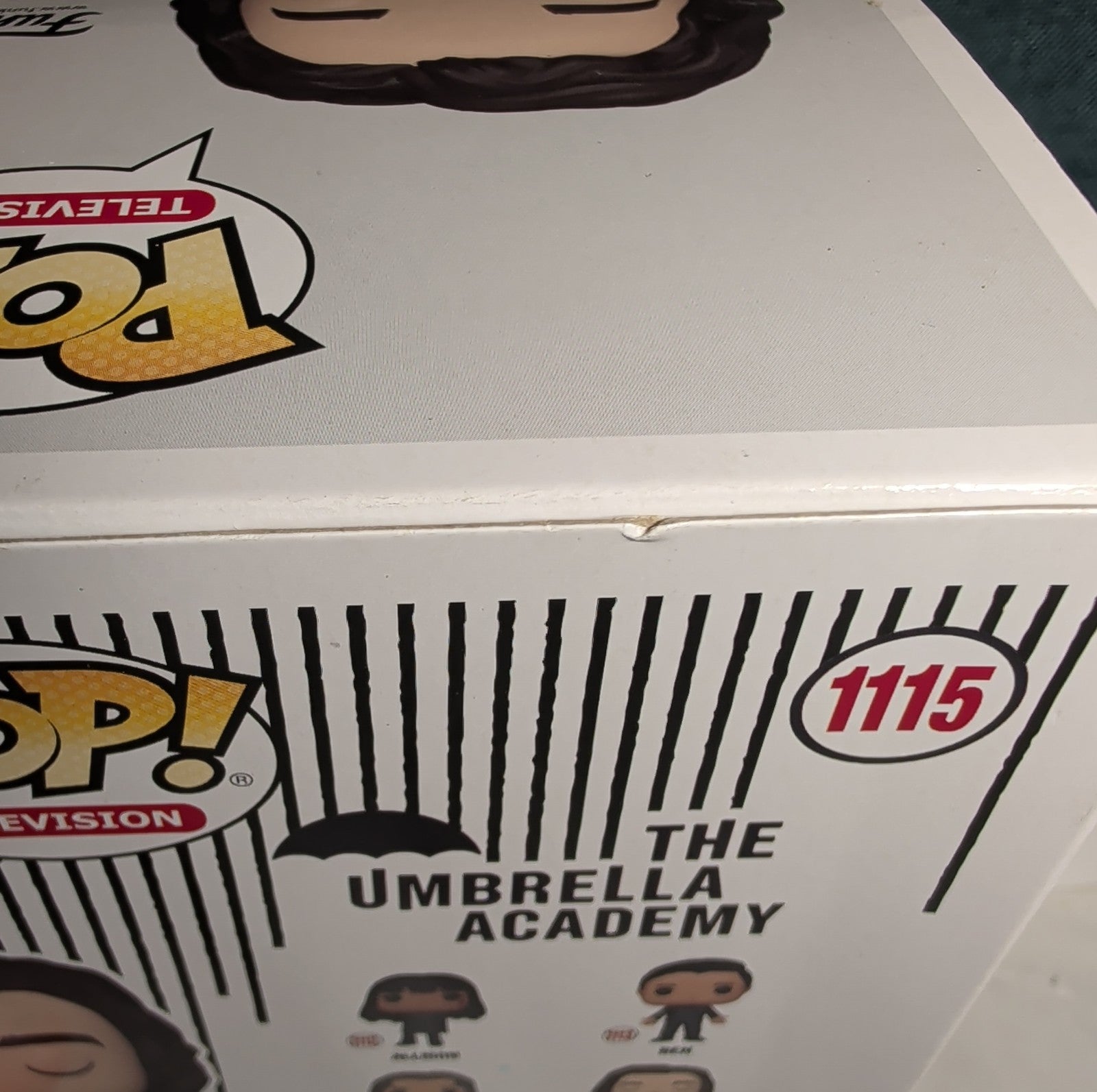 Funko POP Umbrella Academy Klaus 1115 Vinyl Figure S2 Cult in Box with Protector