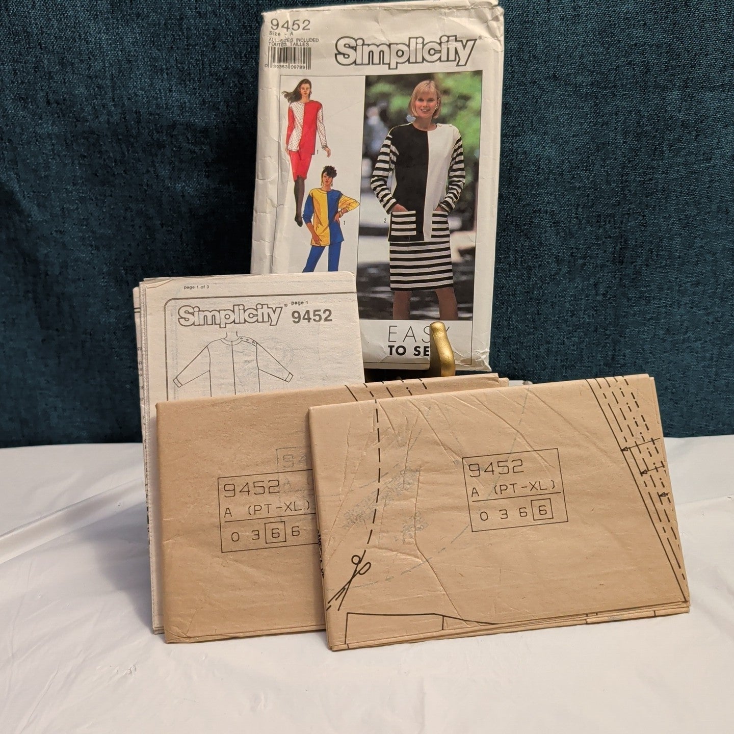 Simplicity 9452 Vintage 1989 Knit Pants Skirt Top Pattern SZ 6-24 UNCUT