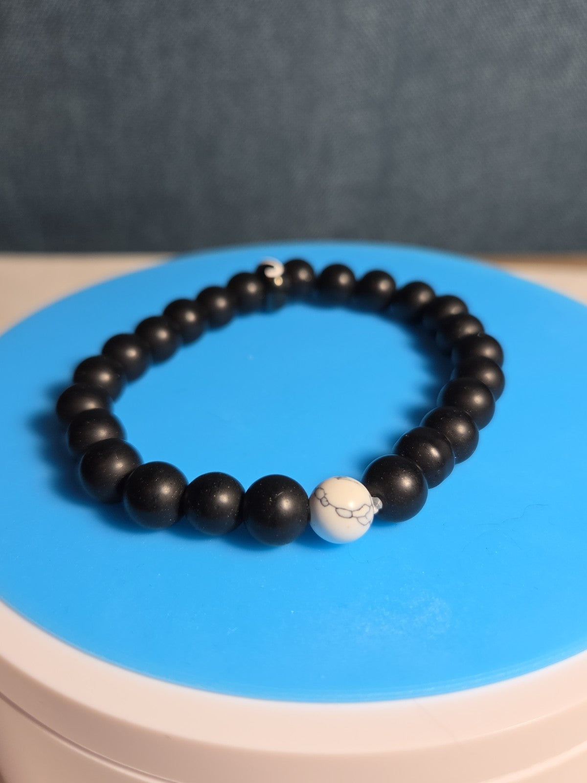 Natural Stone Bead Stretch Bracelet Matte Black White Howlite