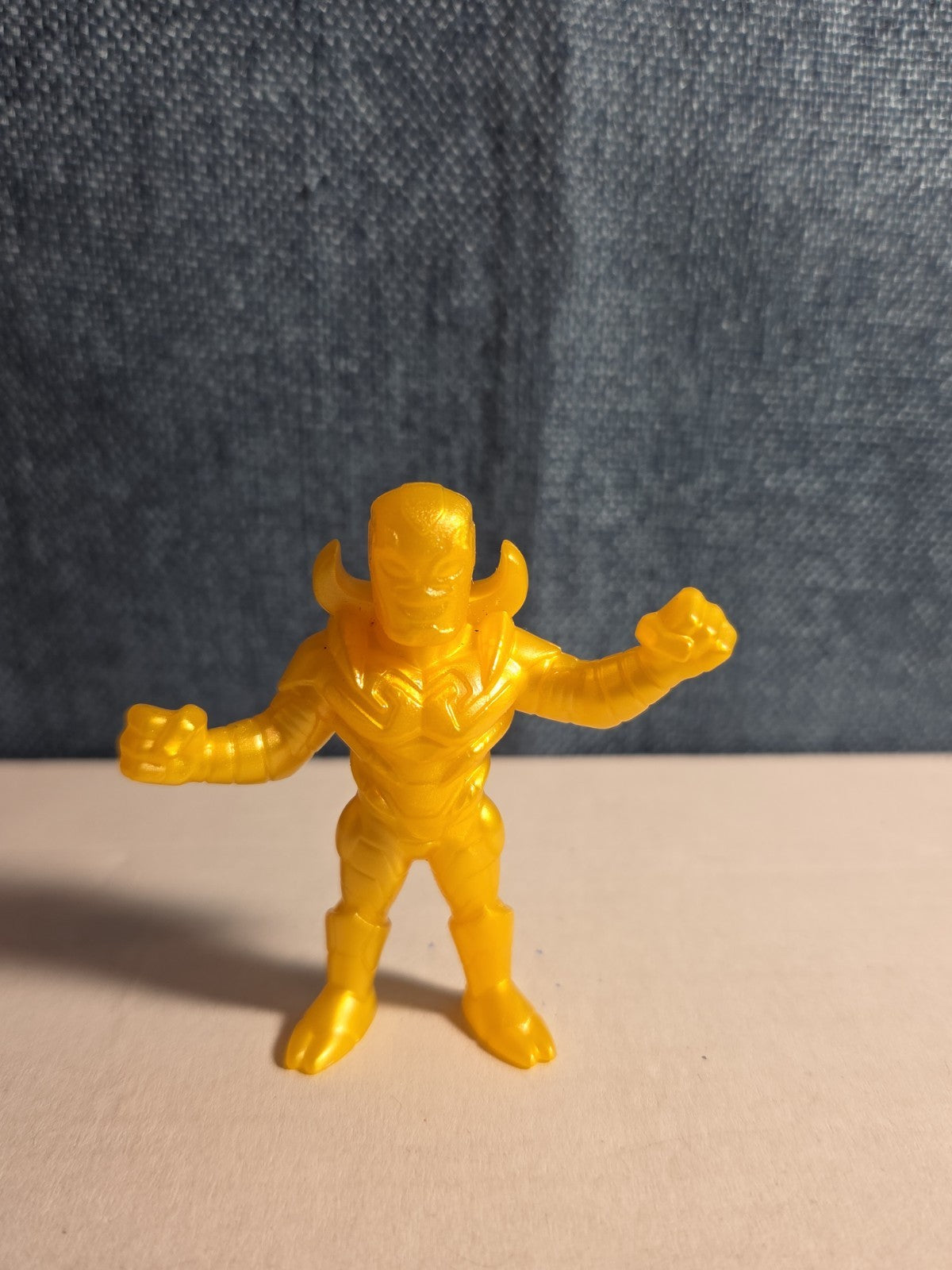 Wendy's DC Super Heroes Gold Amazo Mini Figure 2" Chase Variant Toy 2025 Loose