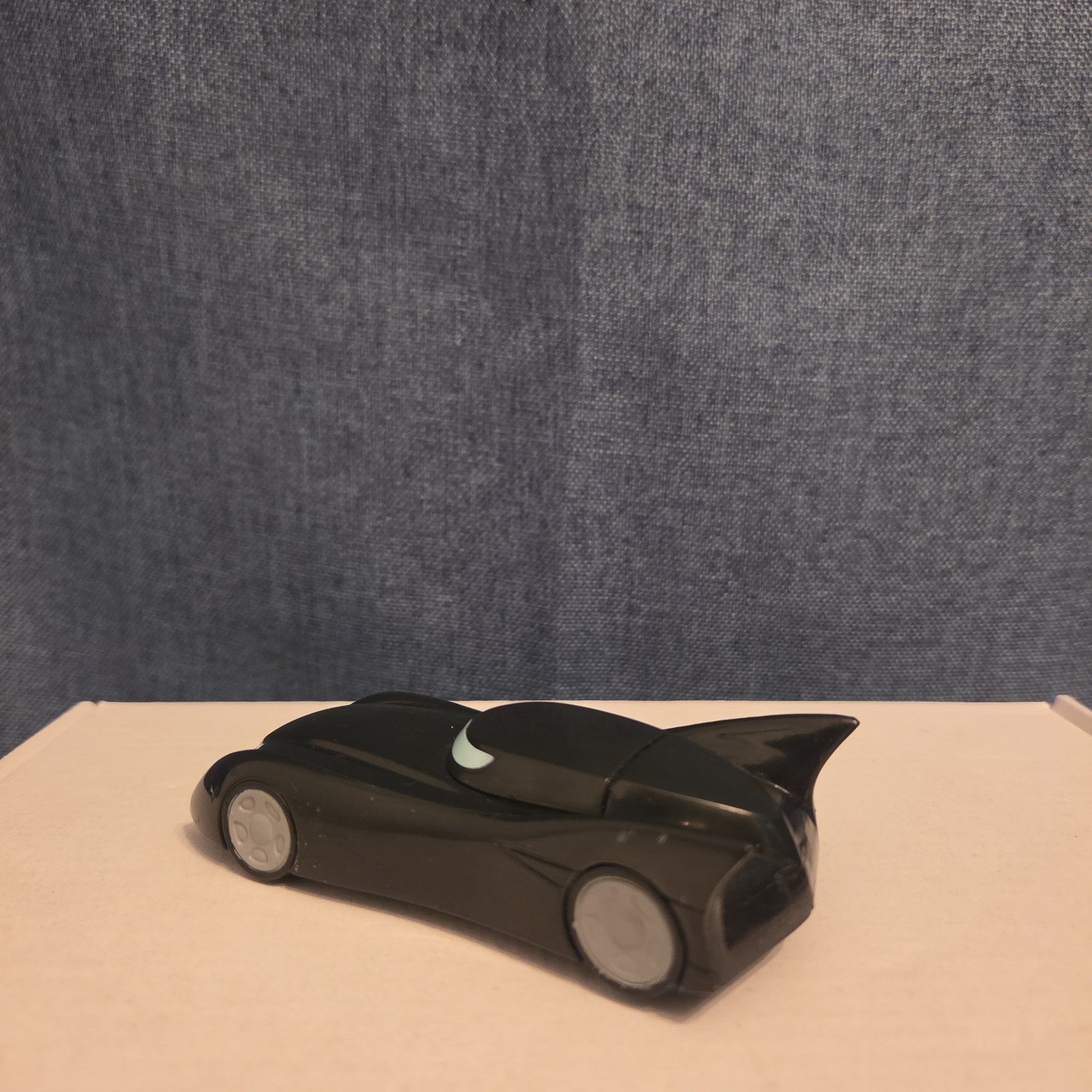 Batmobile 1999 DC Comics Jack In The Box Restaurant Friction Pull Back Toy Car