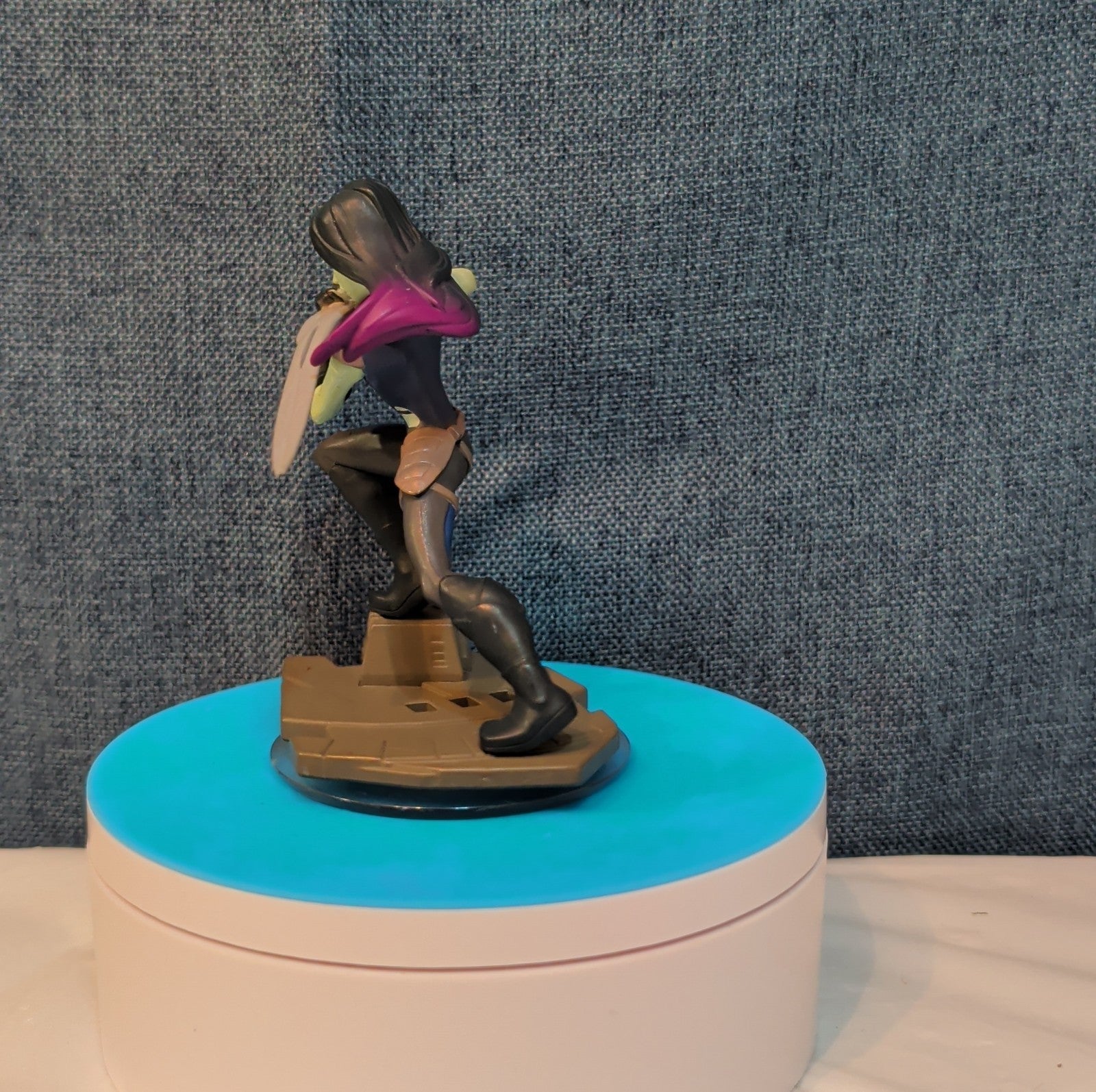 Disney Infinity 2.0 Gamora Guardians of the Galaxy PVC Figure Loose