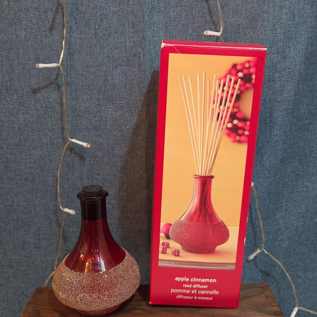 Pier 1 Imports Apple Cinnamon Reed Diffuser Red Glass