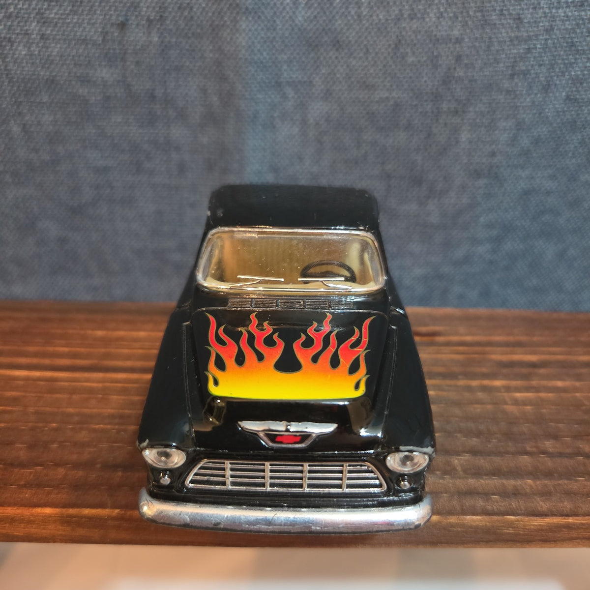1955 Chevy Stepside Pickup Truck Diecast 1:24 Flames Hot Rod
