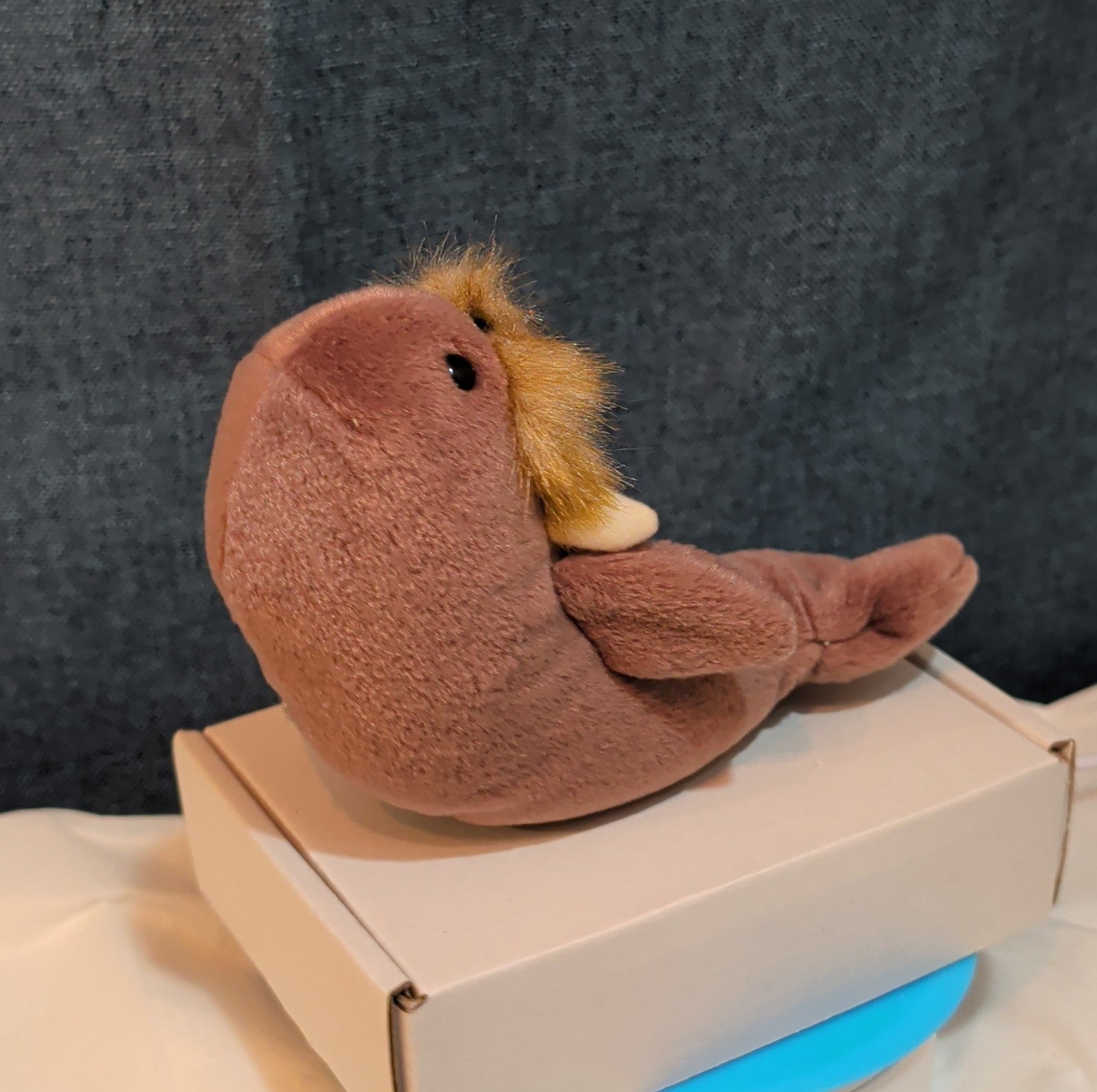Ty Beanie Baby Jolly the Walrus 1996 Vintage Plush