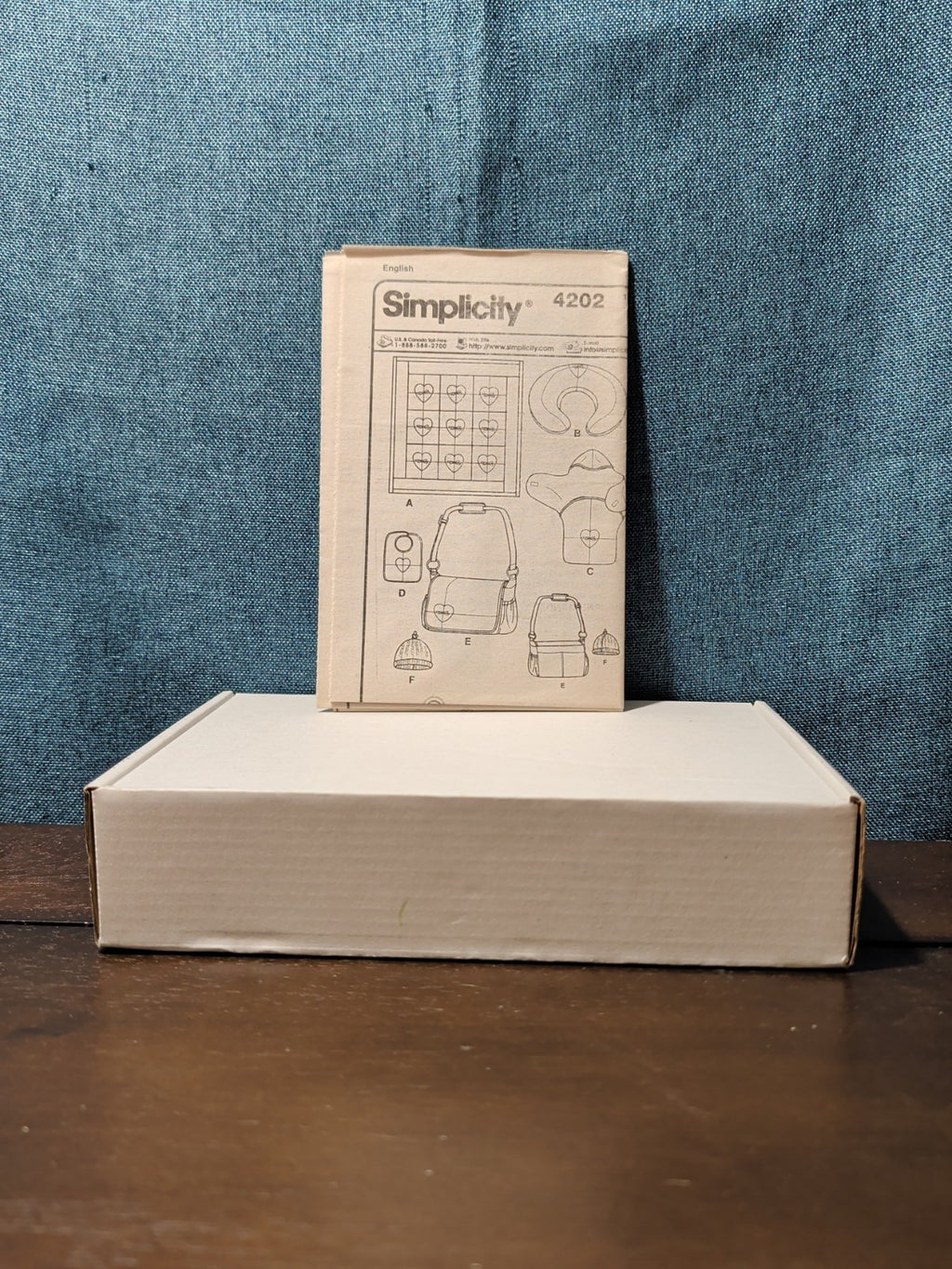 Simplicity 4202 Baby Accessories Pattern Quilt Diaper Bag Bib Wrap UNCUT 2006