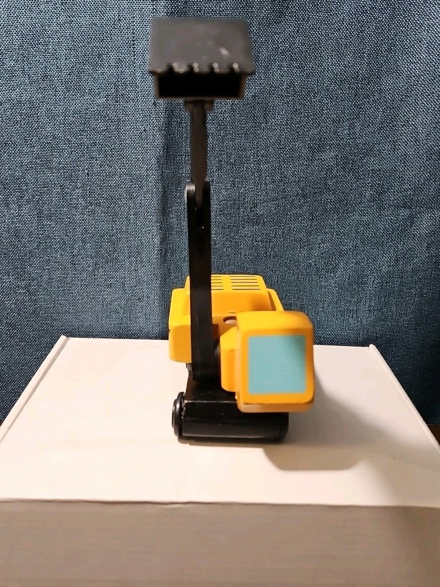 Wooden Railway Steam Shovel Excavator Construction Vehicle for Train Set