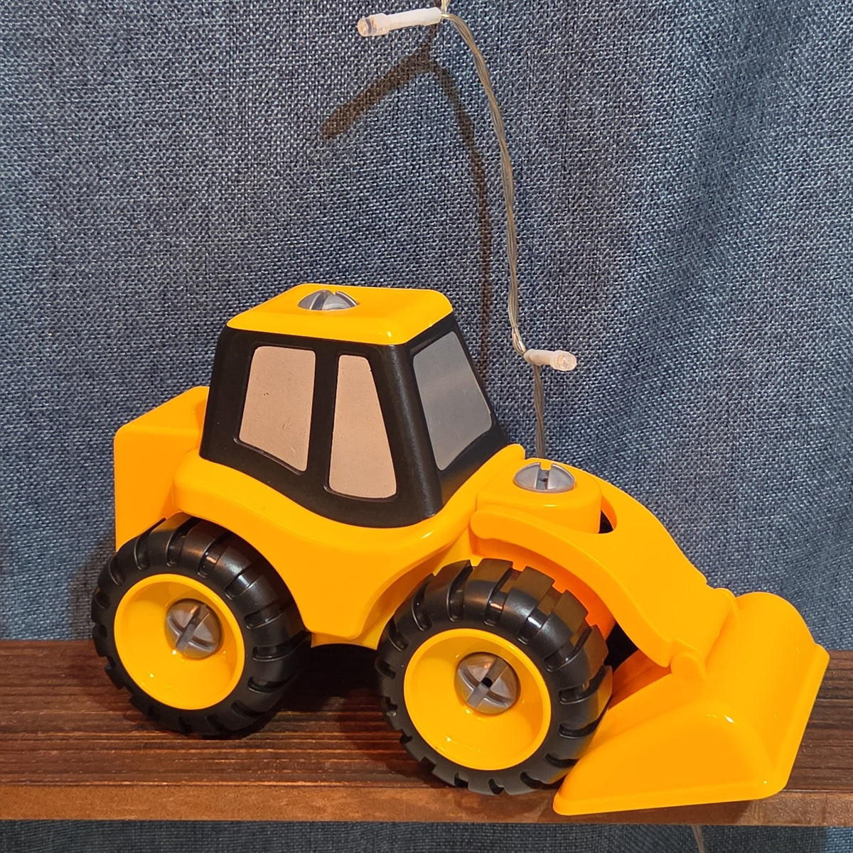 Union Labor Construction Tractor Front Loader Take Apart STEM Toy