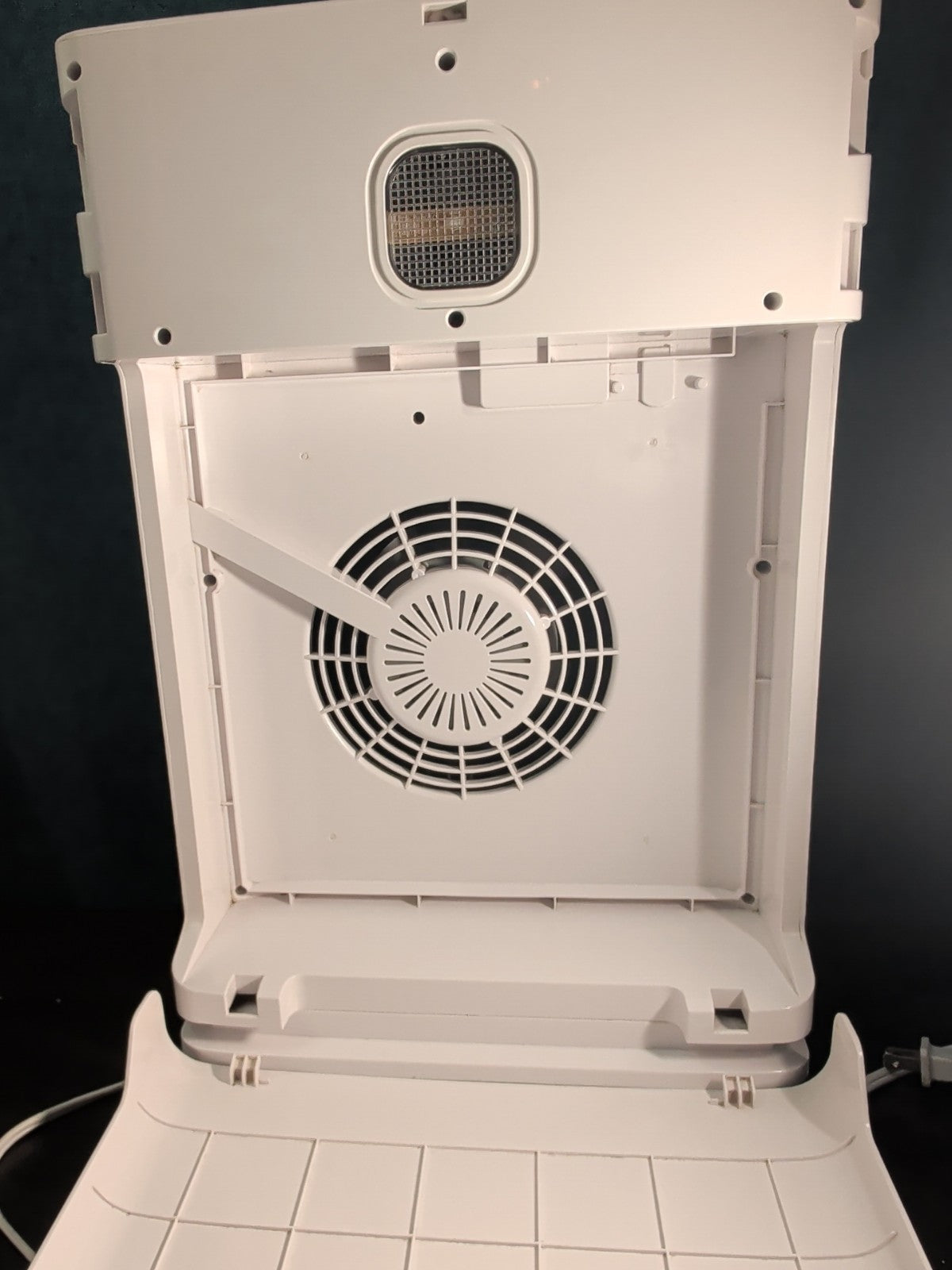 Okaysou AirMax 10L Pro Air Purifier HEPA 5-Stage 1000sq ft Room White Working