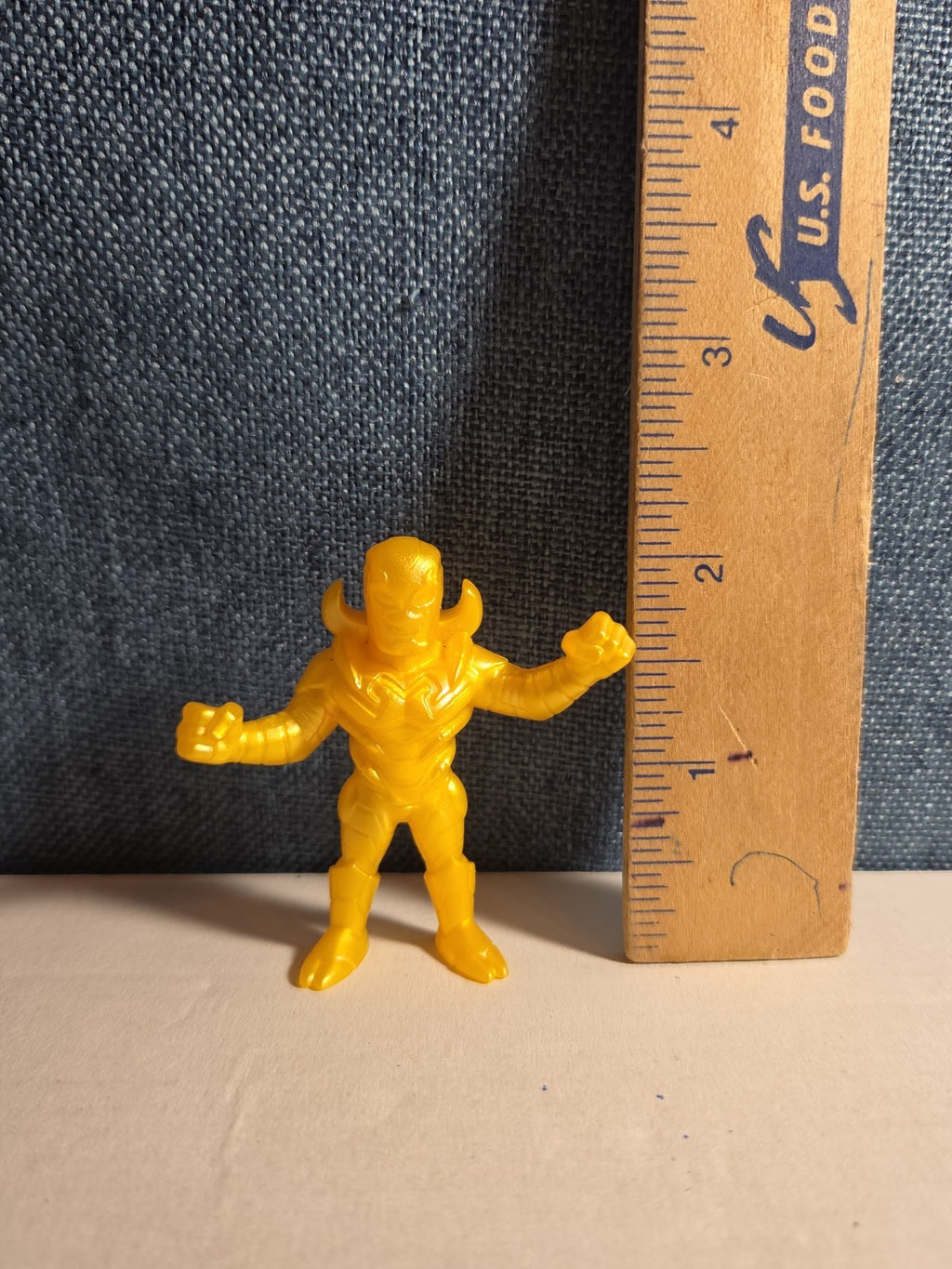 Wendy's DC Super Heroes Gold Amazo Mini Figure 2" Chase Variant Toy 2025 Loose