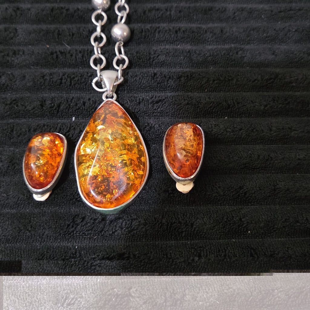 Vintage Faux Amber Necklace Clip On Earrings Set Silver Tone Teardrop Shimmer