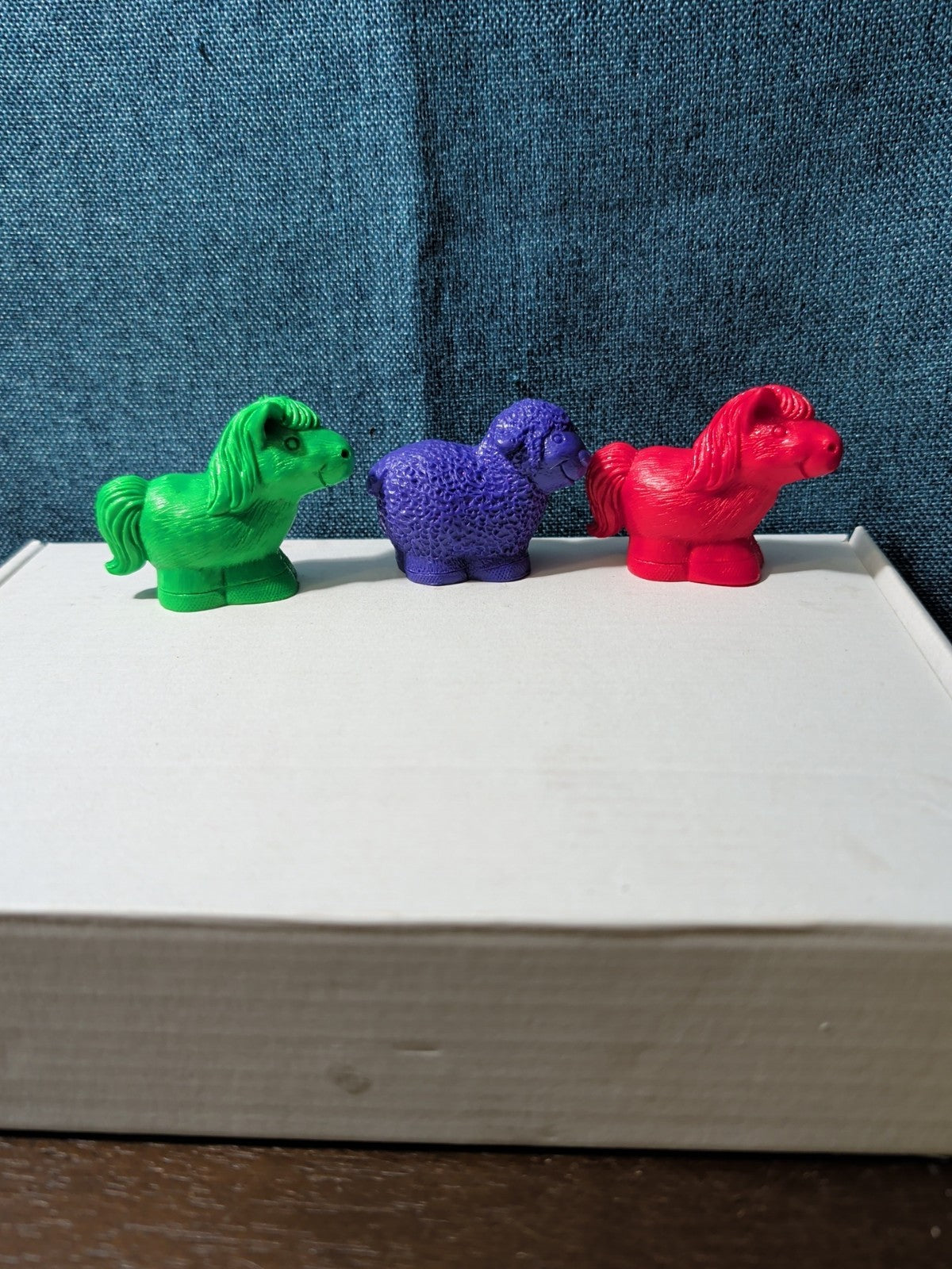 Learning Resources Friendly Farm Animal Counters | Set of 7 Rubber Figures