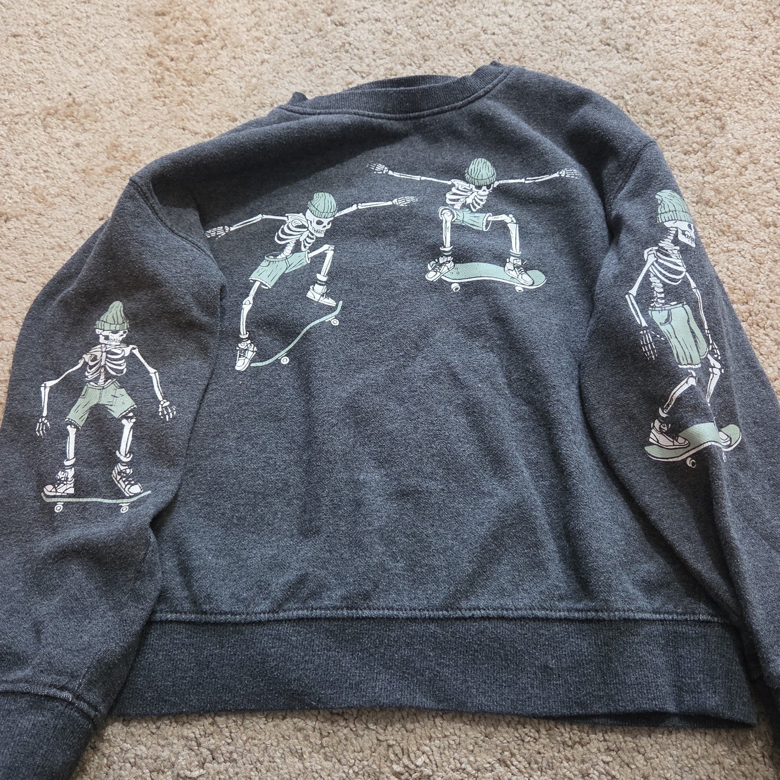 Old Navy Skateboard Skeleton Sweatshirt Boys L Grey Fleece Crewneck Preowned