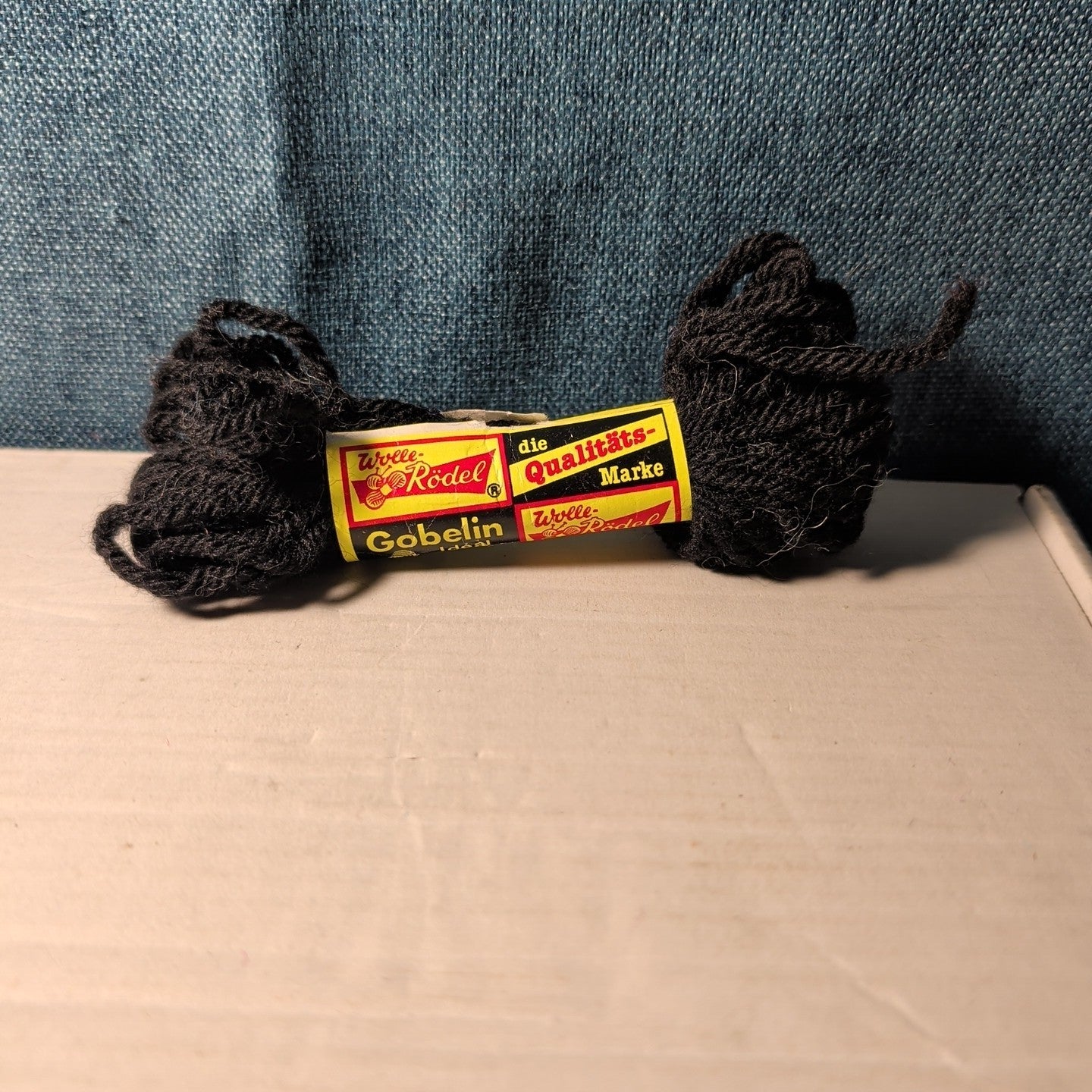 Vintage Tapestry Wool Lot 5 Skeins DMC Laine Colbert & Wolle-Rödel Virgin Wool