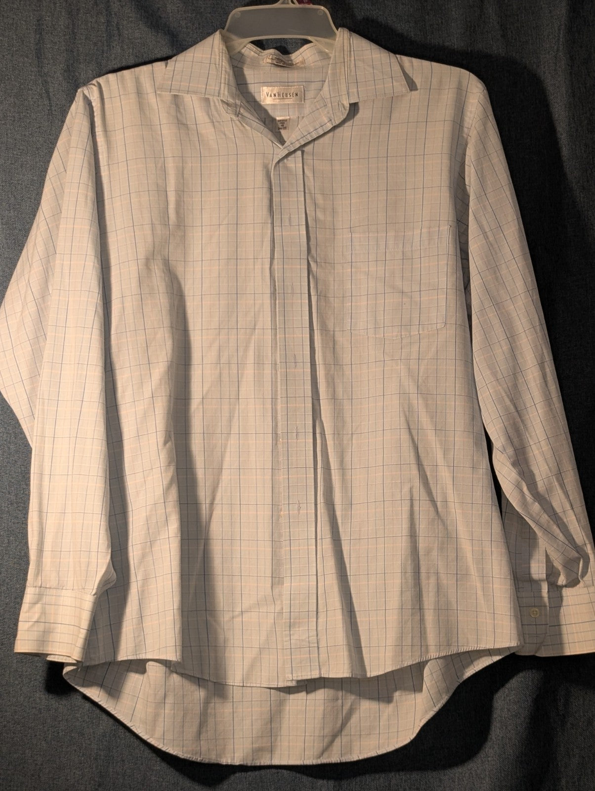 Van Heusen Wrinkle Free Broadcloth Dress Shirt Men's 16 (34/35) Light Blue Plaid