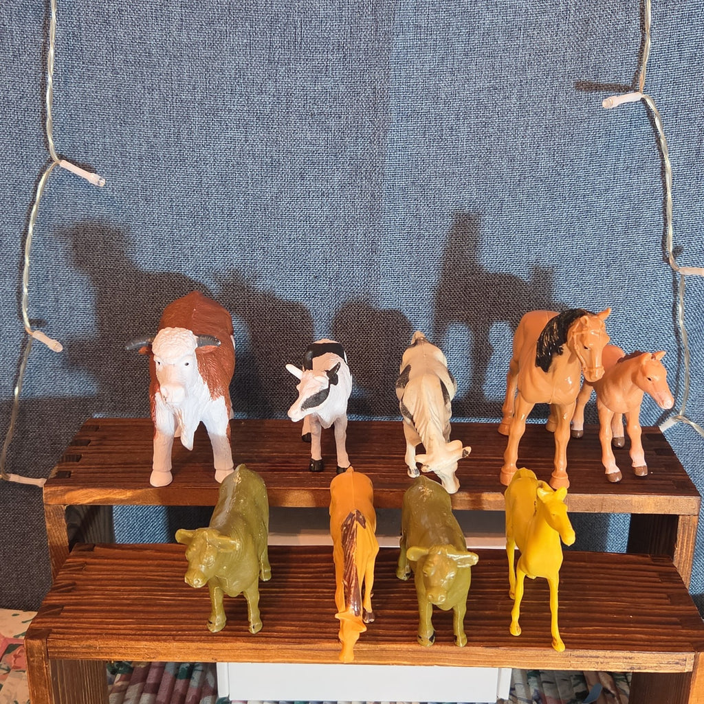 Farm Animals 9Pc Lot Plastic Horses Cows Vintage Style P