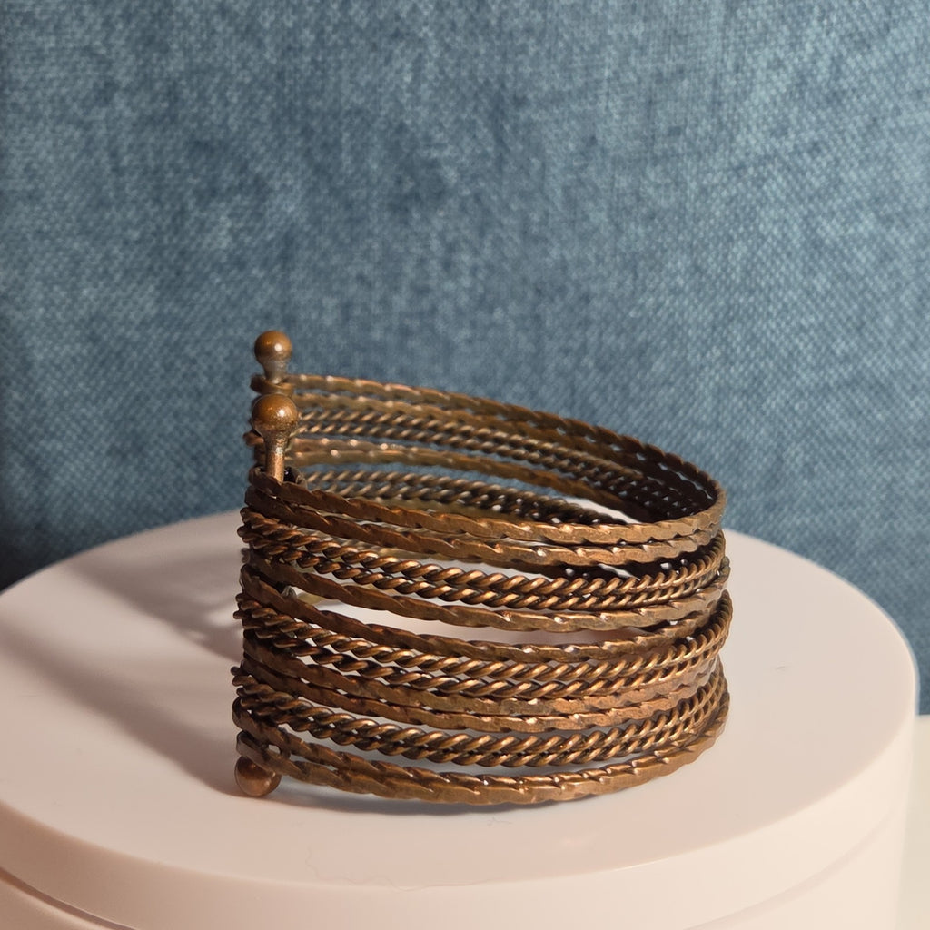 Brassy Color Dingle Hingled Bracelet Unmarked  14 Layers Dingle Together