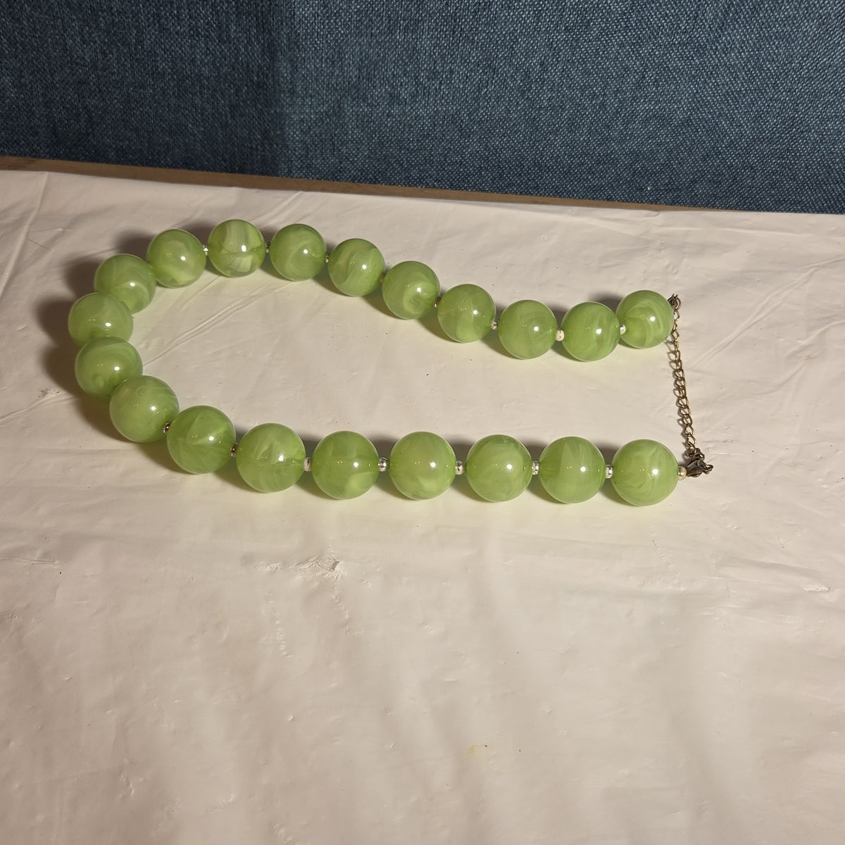 Chunky Bead Necklace Marbled Green Acrylic Retro Y2K PreOwned