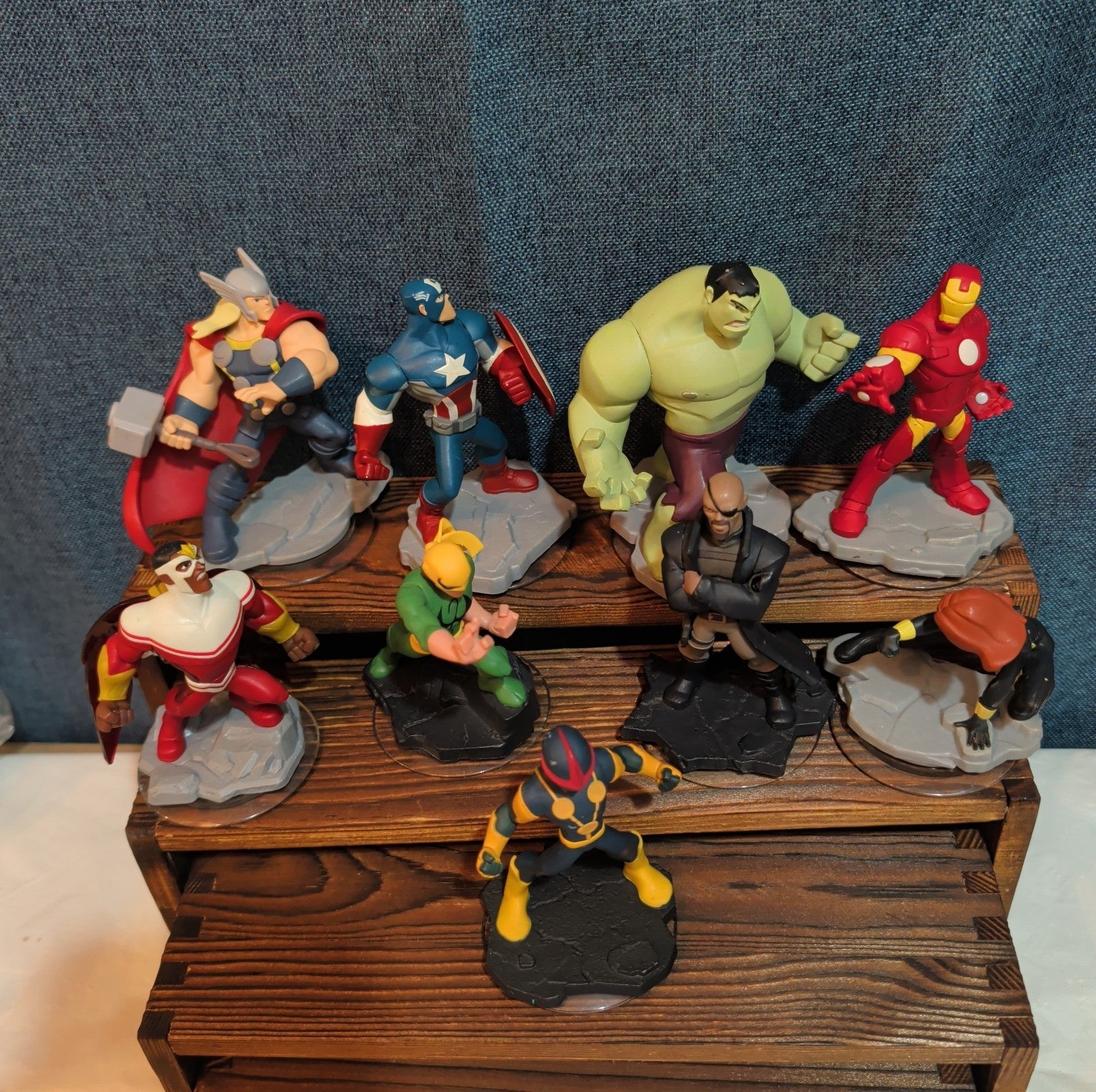 Disney Infinity 2.0 Marvel Avengers 9 Figure Lot Iron Man Hulk Loose