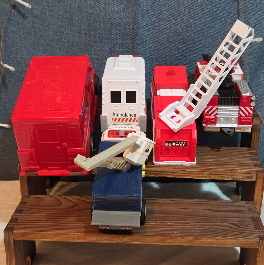 Unbranded Fire Rescue Ambulance Truck Lot 5 Plastic Toy Vehicles