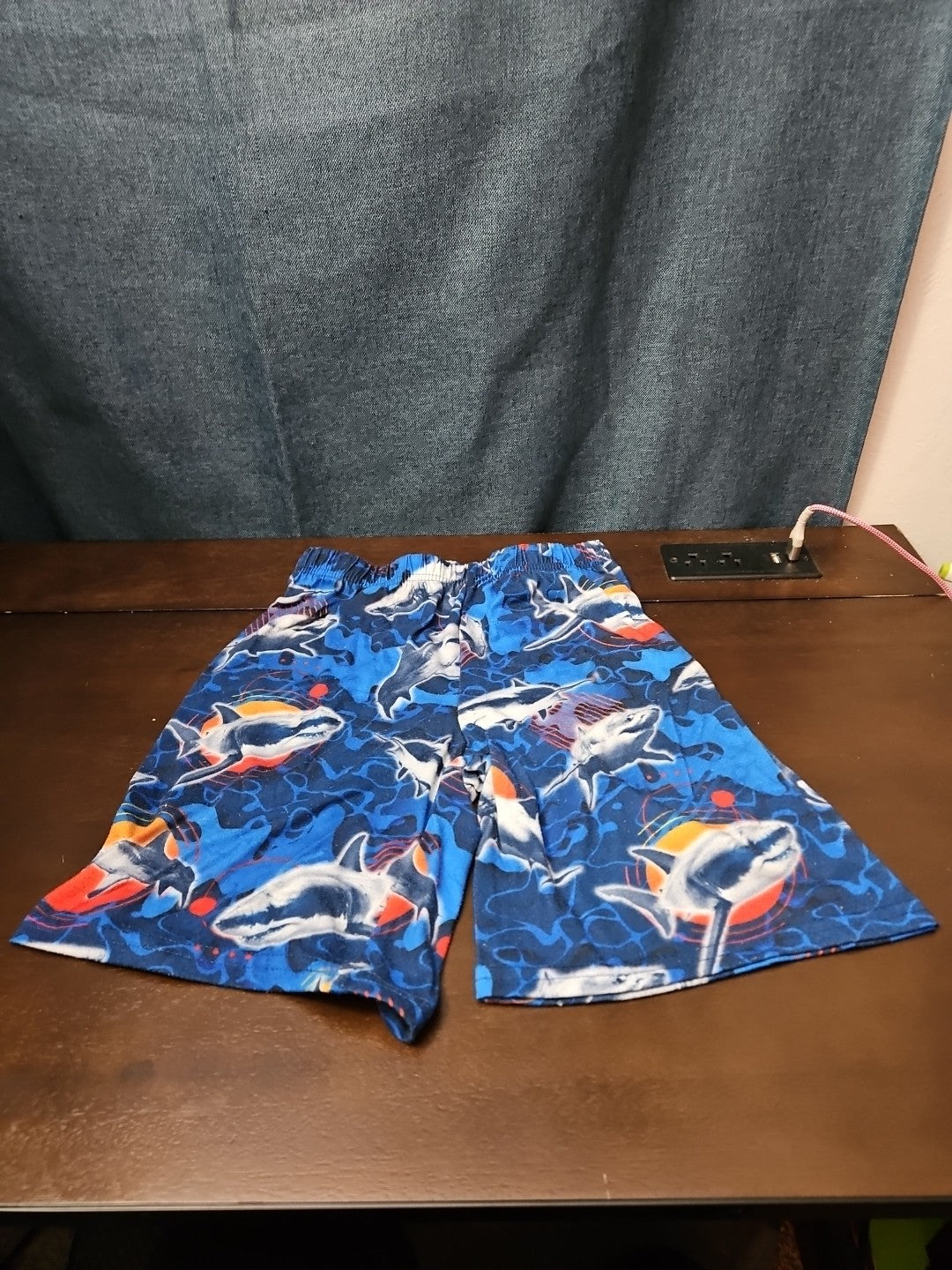 The Children's Place Boys Shark Sleep Shorts Size 7/8 Medium Blue Ocean Pajamas