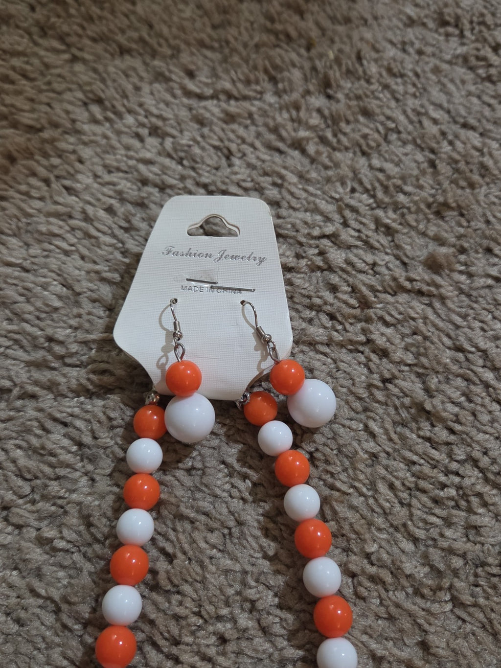 Chunky Bubblegum Bead Necklace Earring Set Orange White Retro