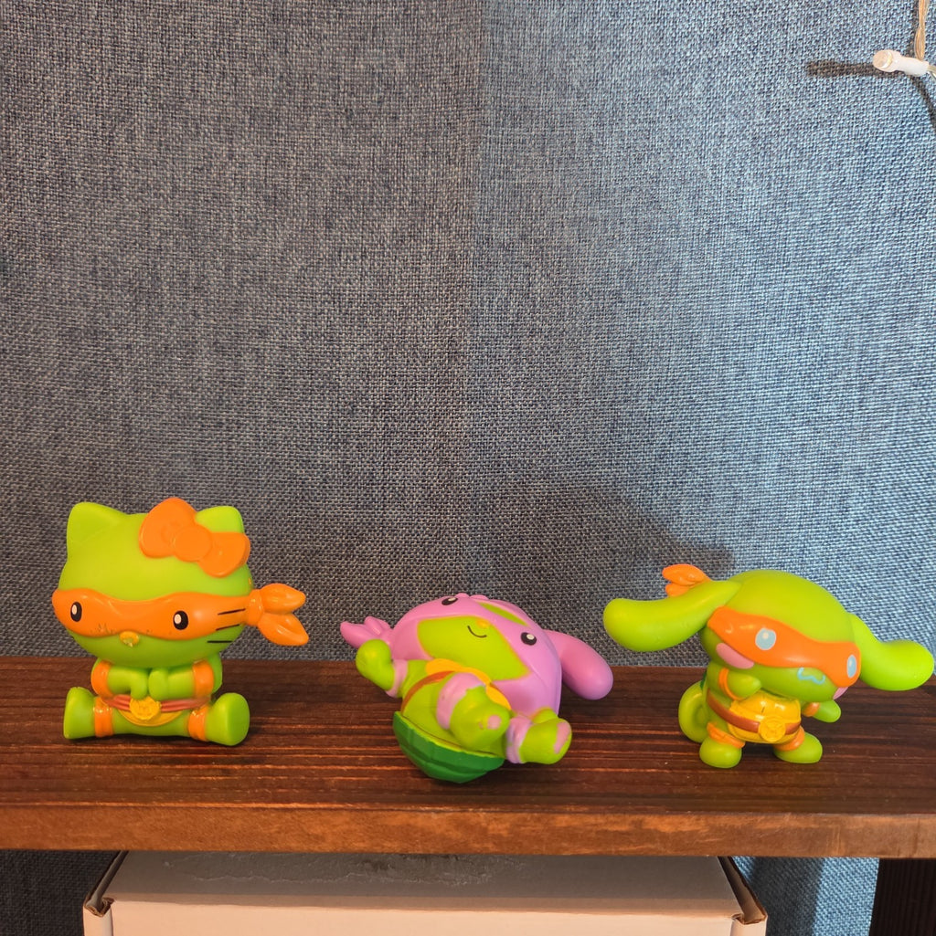 McDonalds Sanrio TMNT Happy Meal Toy Lot 4 Plastic Figures 2025