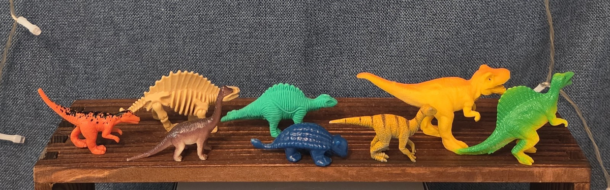 Mini Plastic Dinosaur Figure Lot 8 Prehistoric Toys