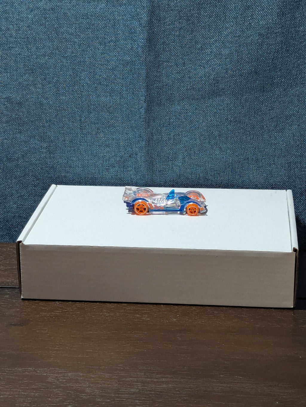 Hot Wheels Hi-Tech Missile | 2014 X-Raycers Clear & Blue | Fast Track Car