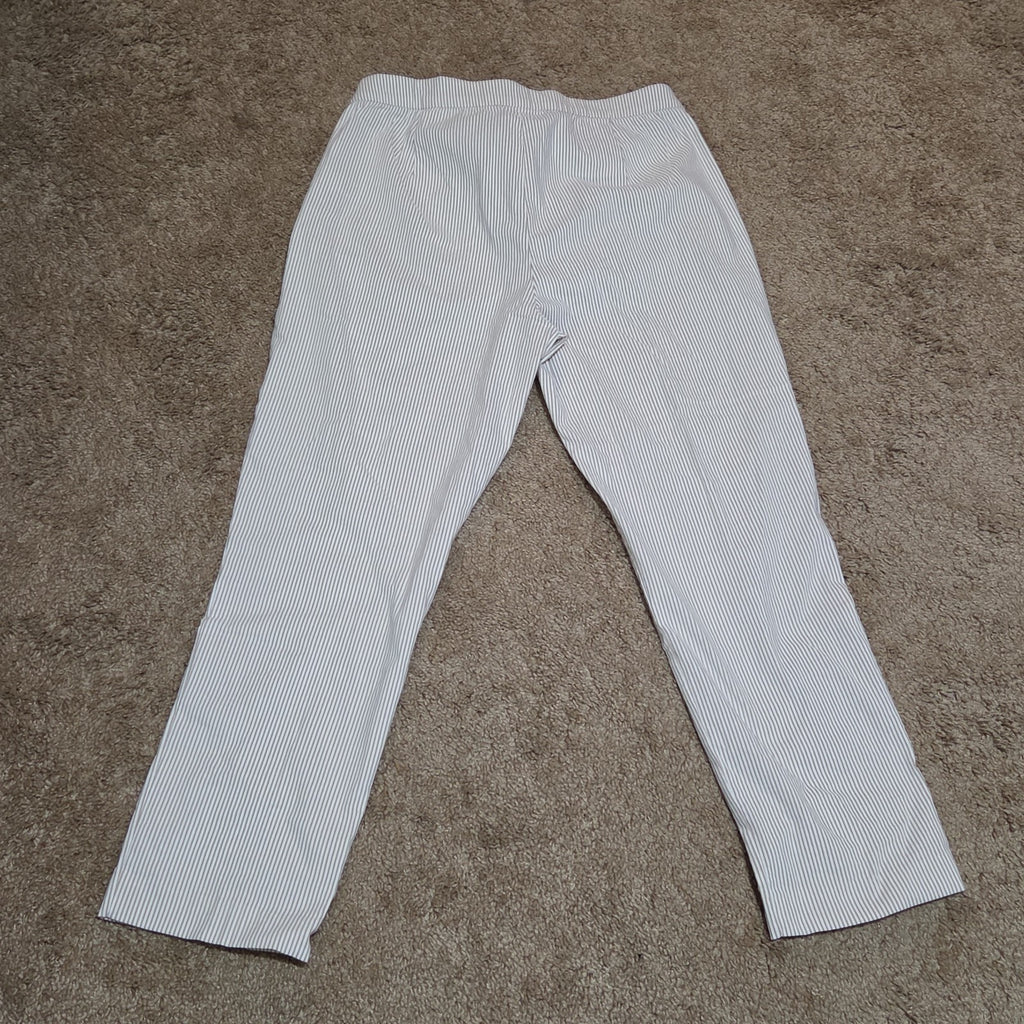 Jones New York Pants Womens 12 Tan White Stripe Pull On Crop Trouser Cotton Good