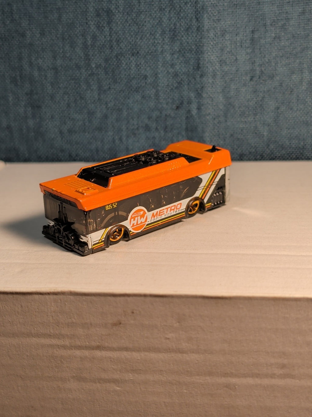 Hot Wheels Ain't Fare Bus | 2020 HW Metro "Rapid Routes" |  Diecast City Bus