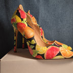 Liliana Fruit Print Pumps 8.5 Scalloped Stiletto Heels Watercolor Fruit Salad