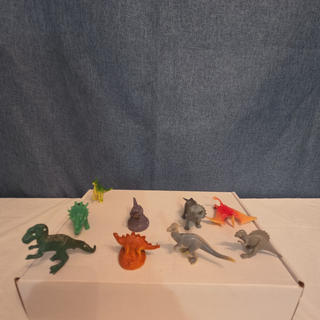 9 Mini Dinosaur Figures Box Set