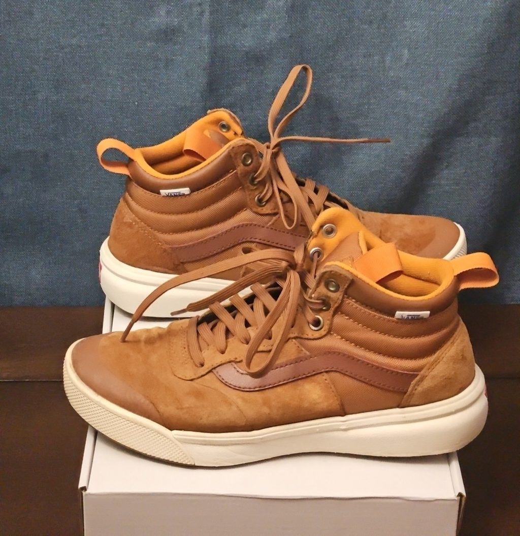 VANS UltraRange Hi DL MTE (Women’s 9.0) (Men's 7.5)