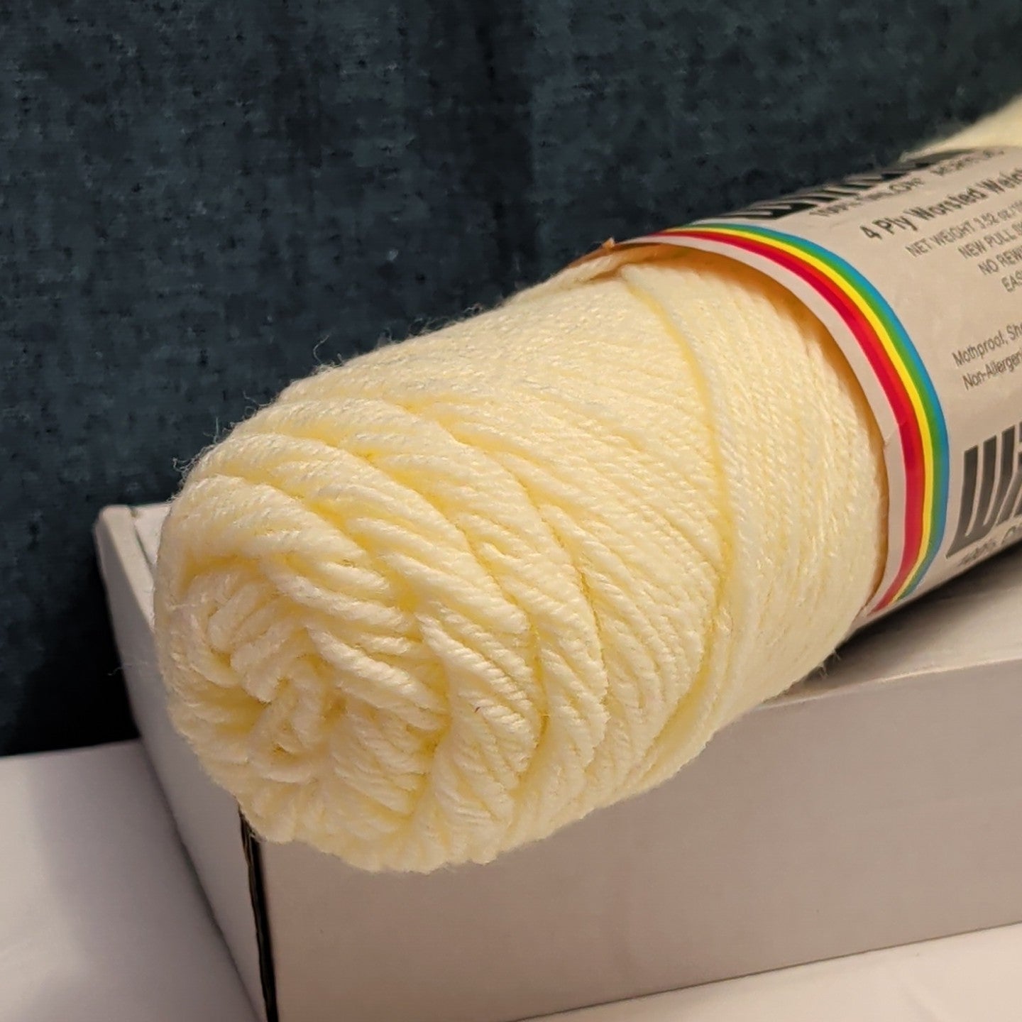 Vintage Wintuk Yarn 100% Orlon Acrylic Fisherman Cream 4-Ply Worsted Weight NOS